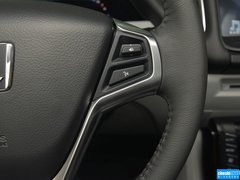 2015款 1.8T 自动 旗舰型
