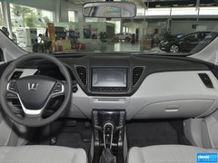 2015款 1.8T 自动 旗舰型