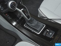 2015款 1.8T 自动 旗舰型
