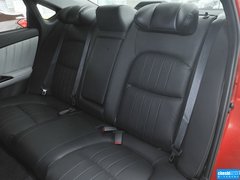 2015款 1.8T 自动 旗舰型