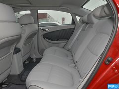 2015款 1.8T 自动 旗舰型