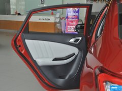 2015款 1.8T 自动 旗舰型