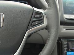 2015款 1.8T 自动 旗舰型