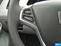 2015款 1.8T 自动 旗舰型