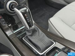2015款 1.8T 自动 旗舰型
