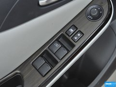 2015款 1.8T 自动 旗舰型