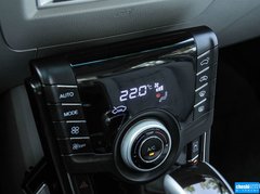 2015款 1.8T 自动 旗舰型