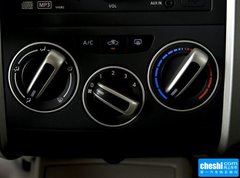 2015款 1.6L 手动 豪华版