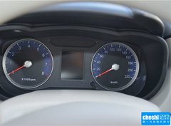 2015款 1.6L 手动 时尚版