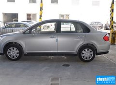 2015款 1.6L 手动 时尚版