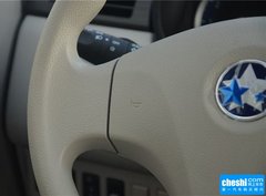 2015款 1.6L 手动 时尚版