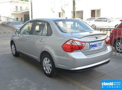 2015款 1.6L 手动 时尚版