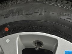 2015款 1.6L 自动 豪华版
