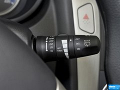 2015款 1.6L 自动 豪华版