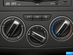 2015款 1.6L 自动 豪华版