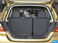 2015款 1.6L 自动 豪华版
