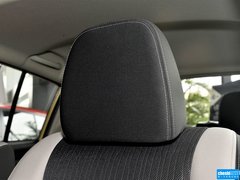 2015款 1.6L 自动 豪华版
