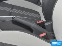 2015款 1.6L 自动 运动版