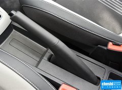 2015款 1.6L 自动 运动版