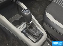 2015款 1.6L 自动 运动版