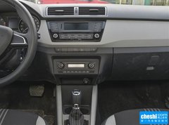 2015款 1.6L 自动 运动版