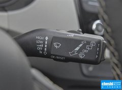 2015款 1.6L 自动 运动版