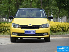 2015款 1.6L 自动 运动版