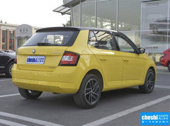 2015款 1.6L 自动 运动版