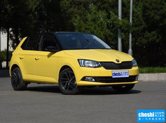 2015款 1.6L 自动 运动版