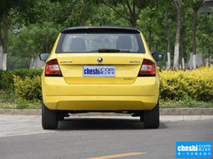 2015款 1.6L 自动 运动版