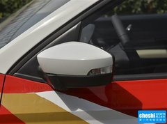 2015款 1.6L 自动 创行版