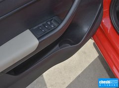 2015款 1.6L 自动 创行版