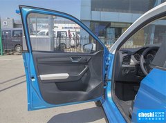 2015款 1.6L 自动 创行版