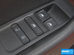 2015款 1.6L 自动 创行版