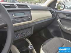 2015款 1.6L 自动 创行版