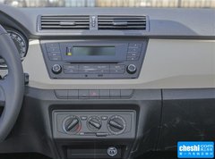 2015款 1.6L 自动 创行版