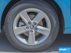 2015款 1.6L 自动 创行版