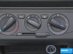 2015款 1.6L 自动 创行版