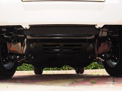 2015款 2.8T 四驱柴油豪华版 5座