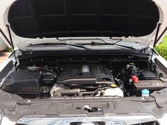2015款 2.8T 四驱柴油豪华版 5座