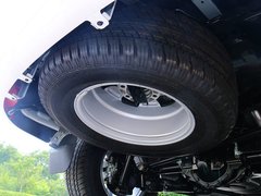 2015款 2.8T 四驱柴油豪华版 5座