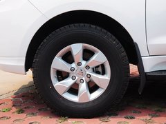 2015款 2.8T 四驱柴油豪华版 5座