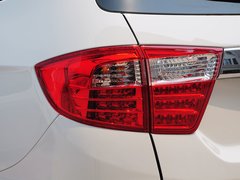 2015款 2.8T 四驱柴油豪华版 5座