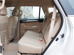 2015款 2.8T 四驱柴油豪华版 5座