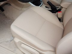 2015款 2.8T 四驱柴油豪华版 5座