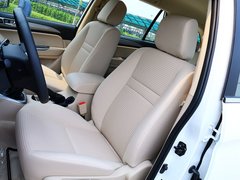 2015款 2.8T 四驱柴油豪华版 5座