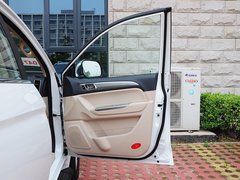 2015款 2.8T 四驱柴油豪华版 5座