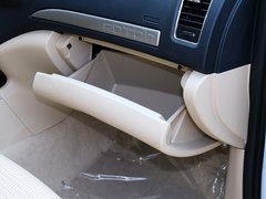 2015款 2.8T 四驱柴油豪华版 5座