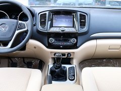 2015款 2.8T 四驱柴油豪华版 5座