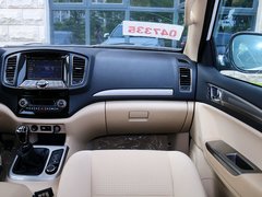 2015款 2.8T 四驱柴油豪华版 5座